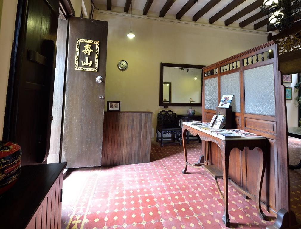 Yong Yi Yuen Guesthouse George Town Exterior foto